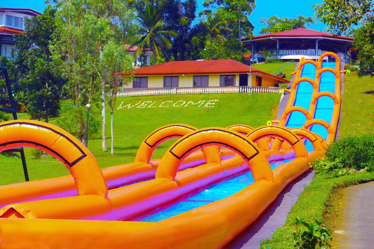 Caliraya Resort Club Lumban Kültér fotó
